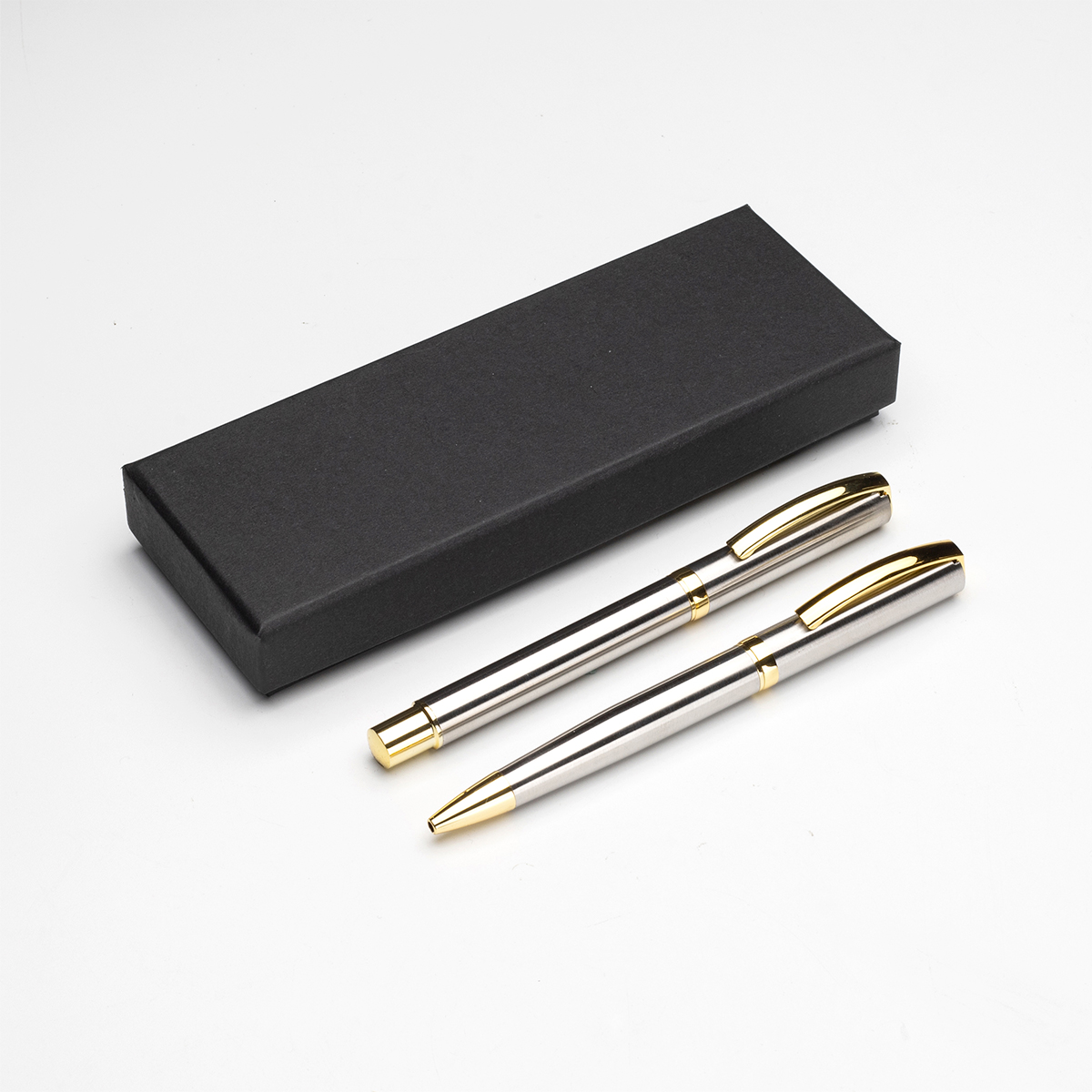 Set promocionales de plumas lazzaro